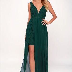 Lulu’s Lace and Chiffon Formal Dress
